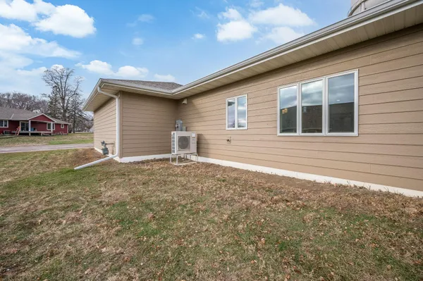 $324,900 | 1965 Norway Avenue, Windom, MN 56101