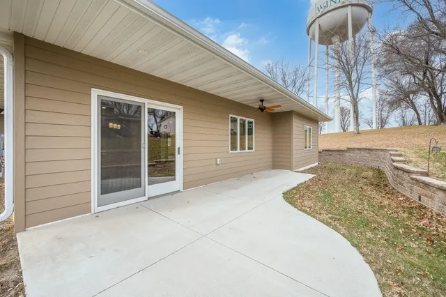 $359,900 | 1965 Norway Avenue, Windom, MN 56101