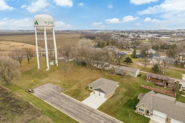 $347,900 | 1965 Norway Avenue, Windom, MN 56101