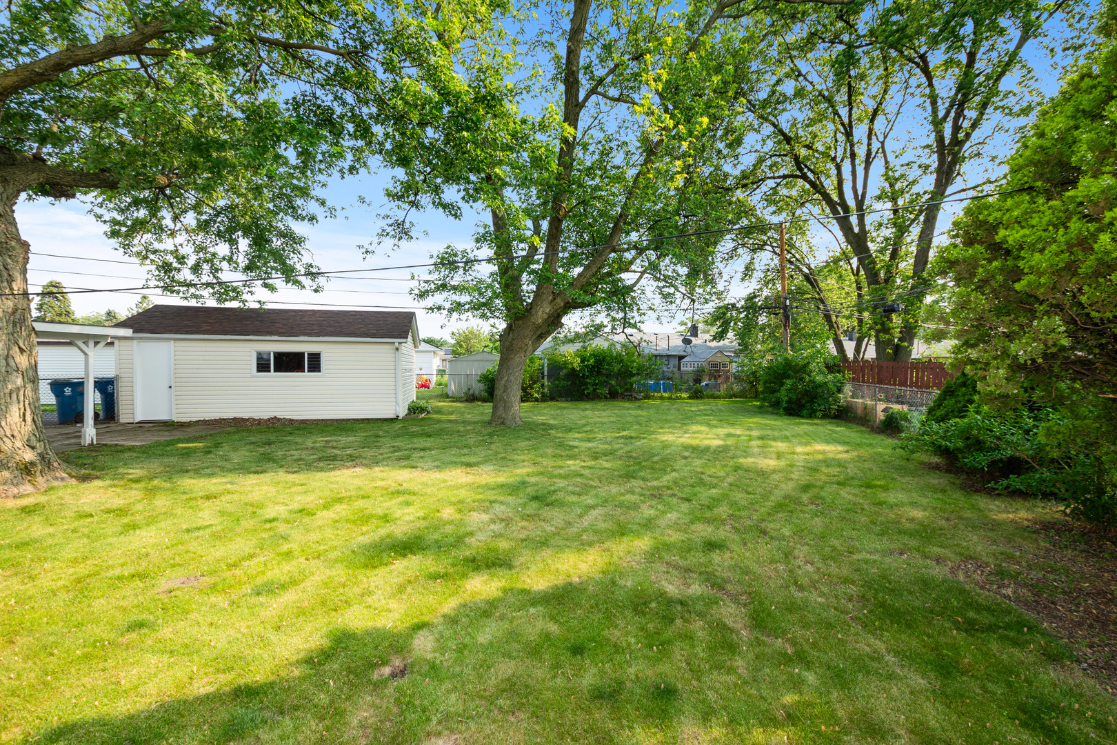 8928 South Ryan Road Hometown, IL 60456 - Photo 12 of 15 Gallery Image 12