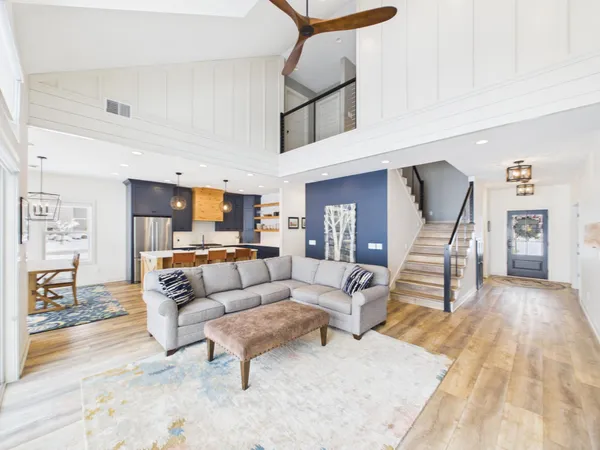 $1,450,000 | 17811 54th Street Northwest, South Haven, MN 55382