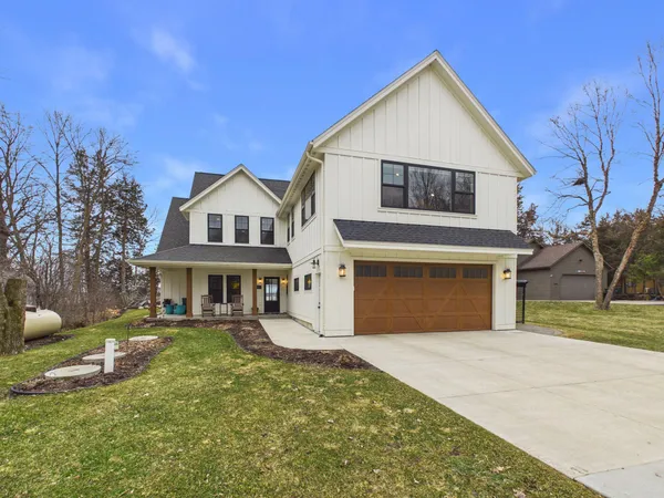 $1,450,000 | 17811 54th Street Northwest, South Haven, MN 55382