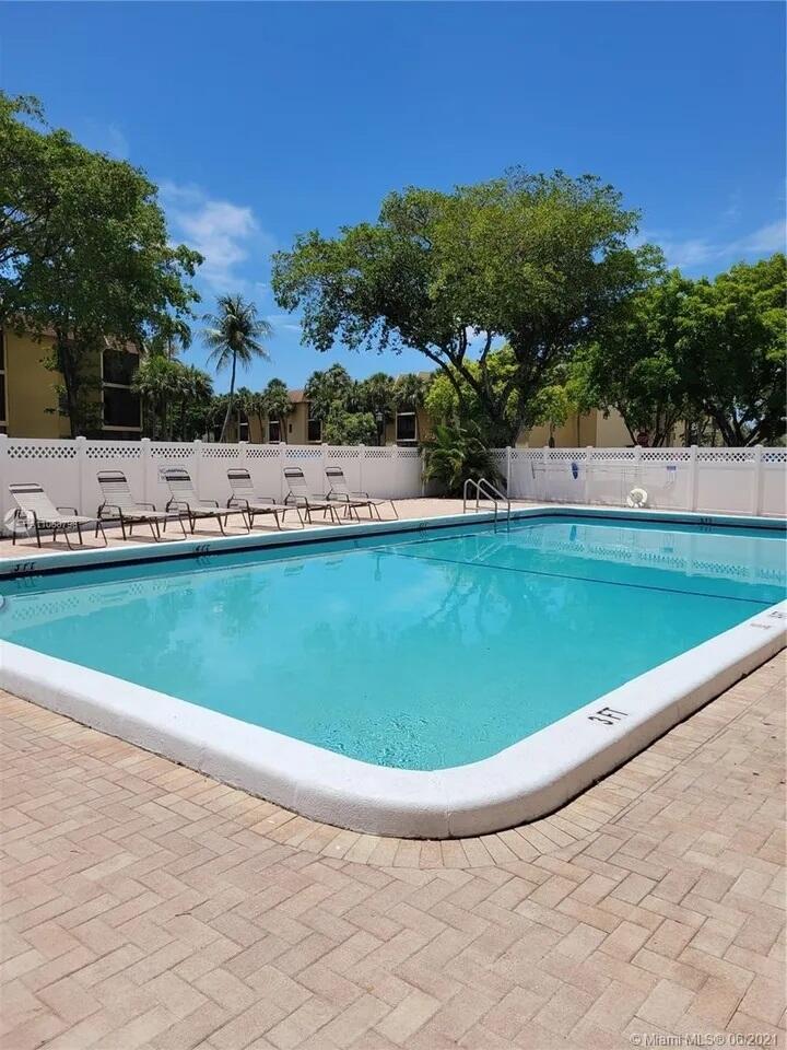 470 Northwest 20th Street, Unit 1040 Boca Raton, FL 33431 - Photo 20 of 20 Apt-pic-18