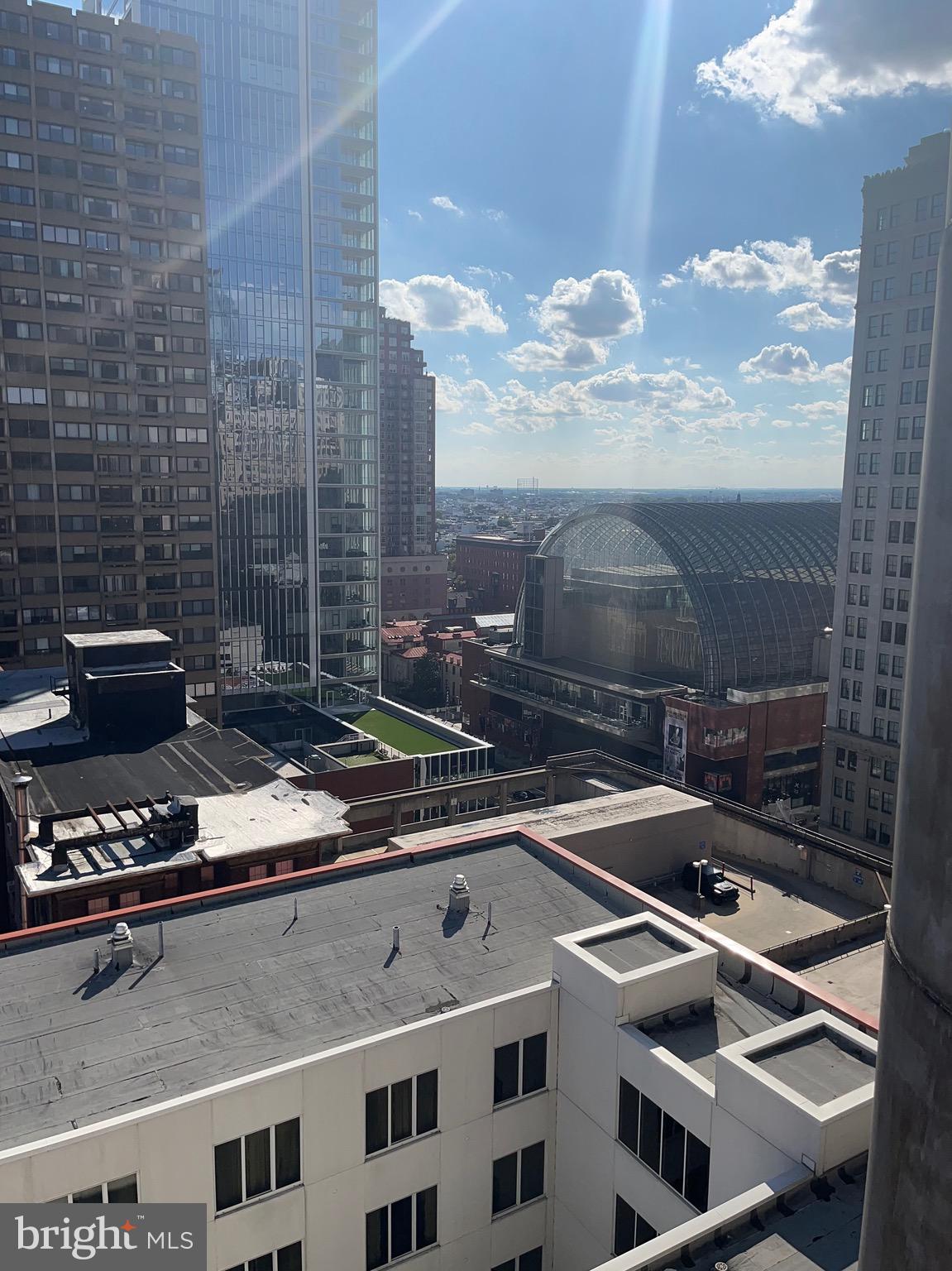 1324 Locust Street, Unit 1422 Philadelphia, PA 19107 - Photo 15 of 16