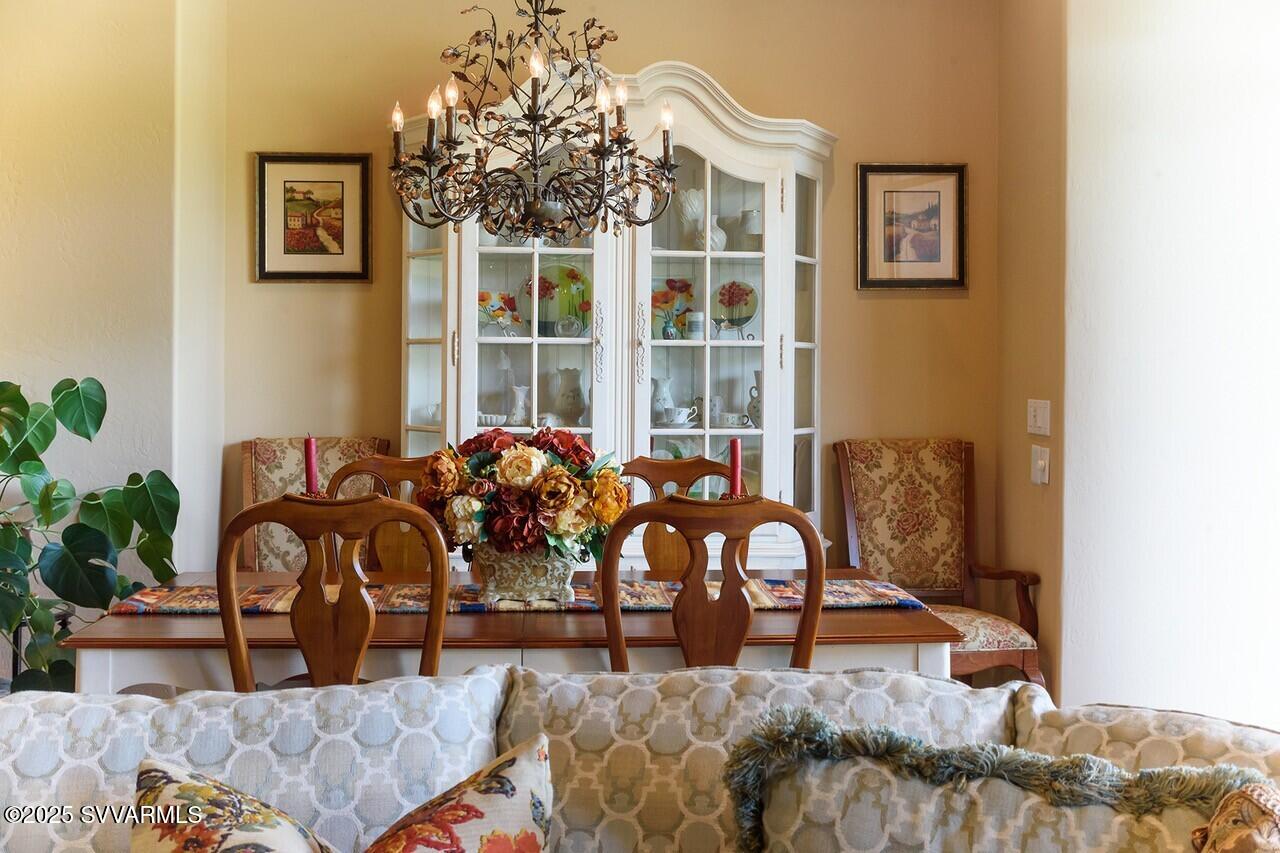 677 Crown Ridge Road Sedona, AZ 86351 - Photo 8 of 28 thumbnail_5 DINING RM