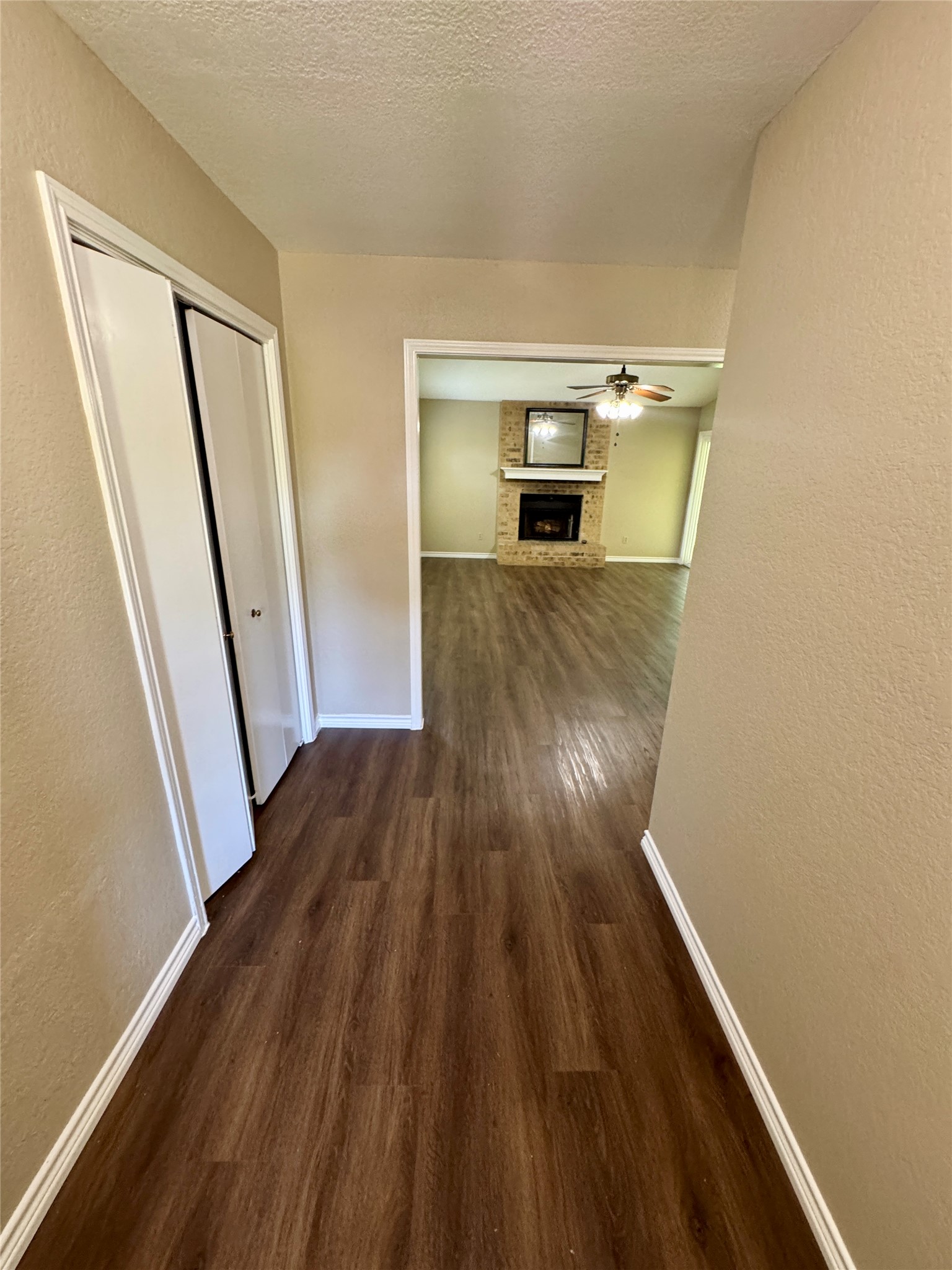 7206 Smokey Hill Road Austin, TX 78736 - Photo 3 of 27