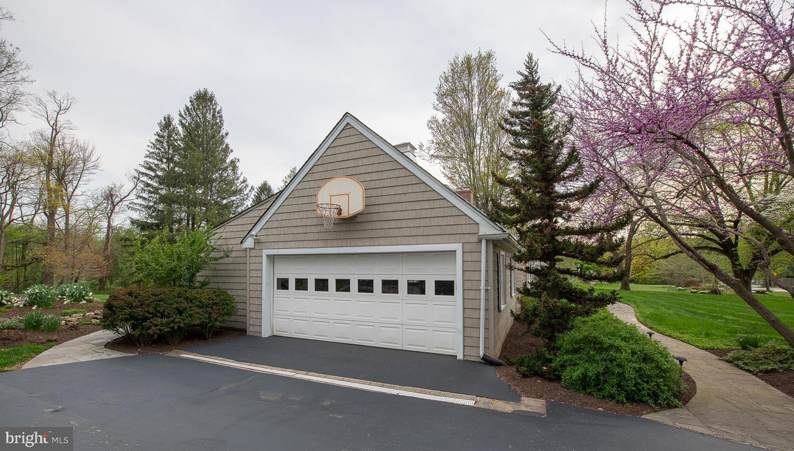 120 Pine Tree Road Radnor, PA 19087 - Photo 36 of 37 Ample room for guest parking plus a huge garage