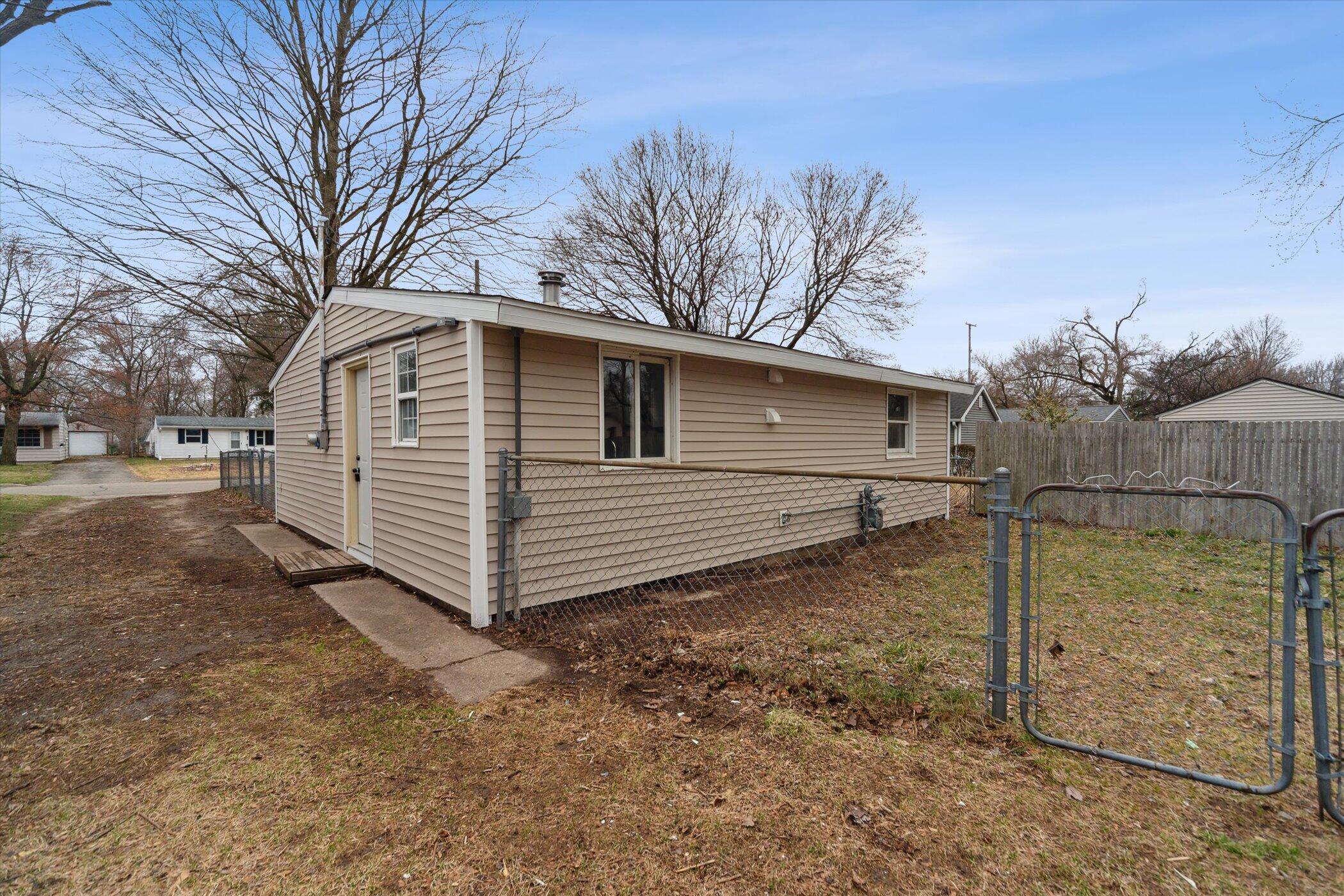 248 North 25th Street Springfield, MI 49037 - Photo 24 of 30 24-248-N-25th-St-Springfield-MI-49037-Wi