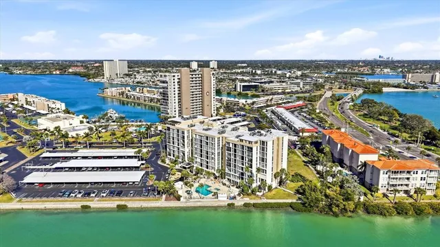 $279,000 | 7400 Sun Island Drive South, Unit 810, South Pasadena, FL 33707