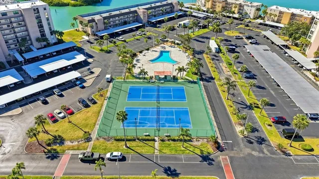 $279,000 | 7400 Sun Island Drive South, Unit 810, South Pasadena, FL 33707