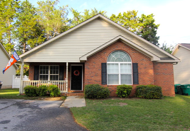 212 North Mathis Street Greenwood, SC 29646 - Photo 1 of 1 Gallery Image 1