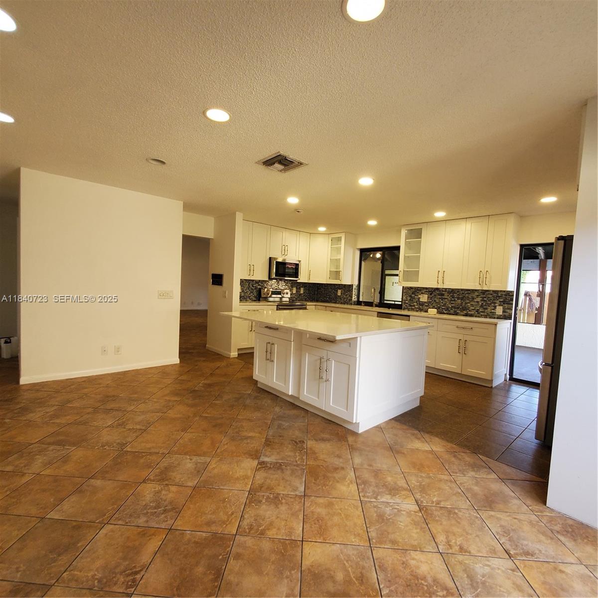 2159 Baton Rouge Weston, FL 33326 - Photo 59 of 76 Kitchen