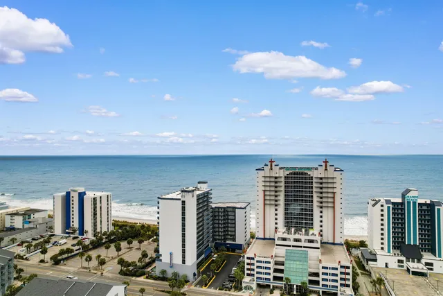 $299,999 | 2001 South Ocean Boulevard, Unit 505, Myrtle Beach, SC 29577