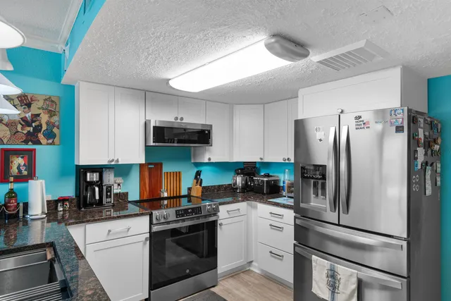 $299,999 | 2001 South Ocean Boulevard, Unit 505, Myrtle Beach, SC 29577