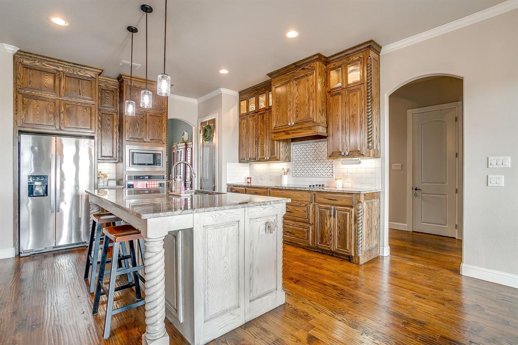 8617 Tuscan Way Godley, TX 76044 - Photo 13 of 39