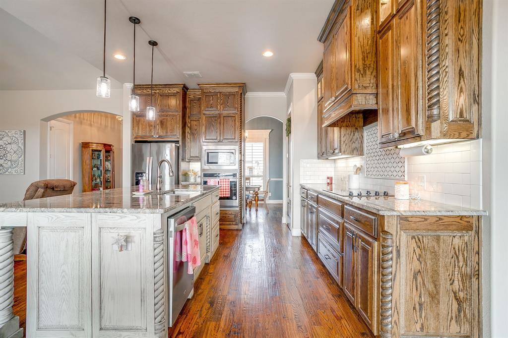 8617 Tuscan Way Godley, TX 76044 - Photo 14 of 39