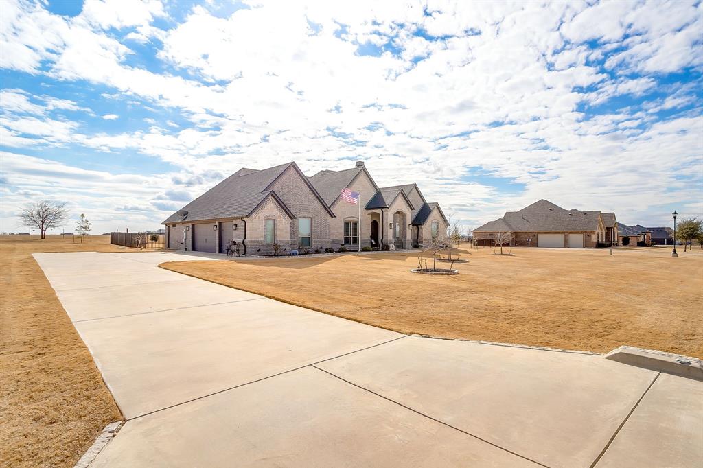 8617 Tuscan Way Godley, TX 76044 - Photo 3 of 39