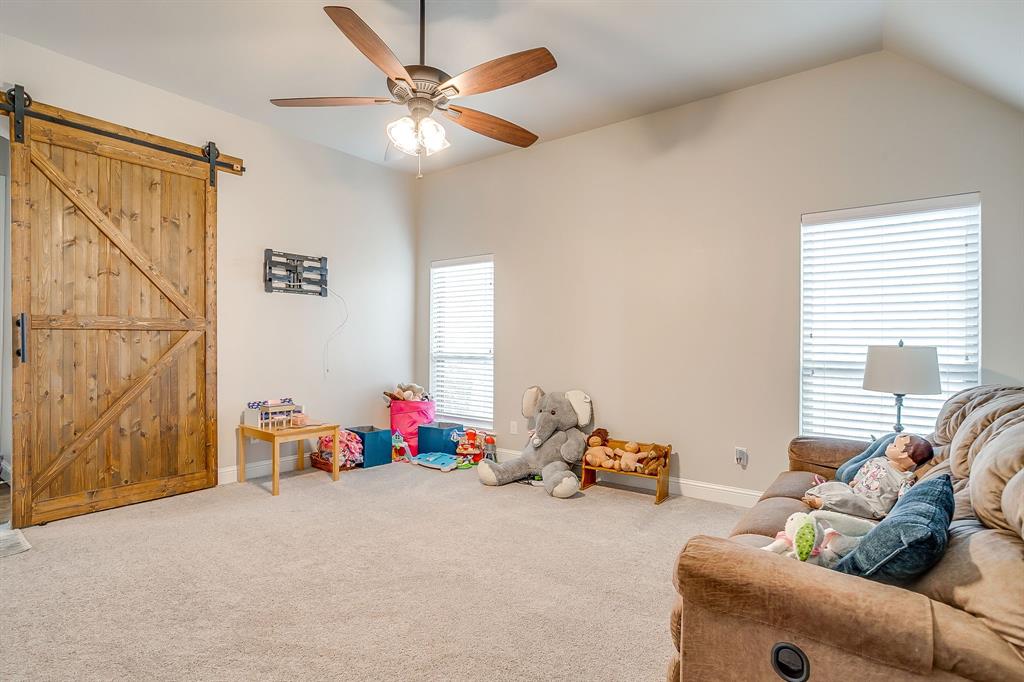 8617 Tuscan Way Godley, TX 76044 - Photo 32 of 39