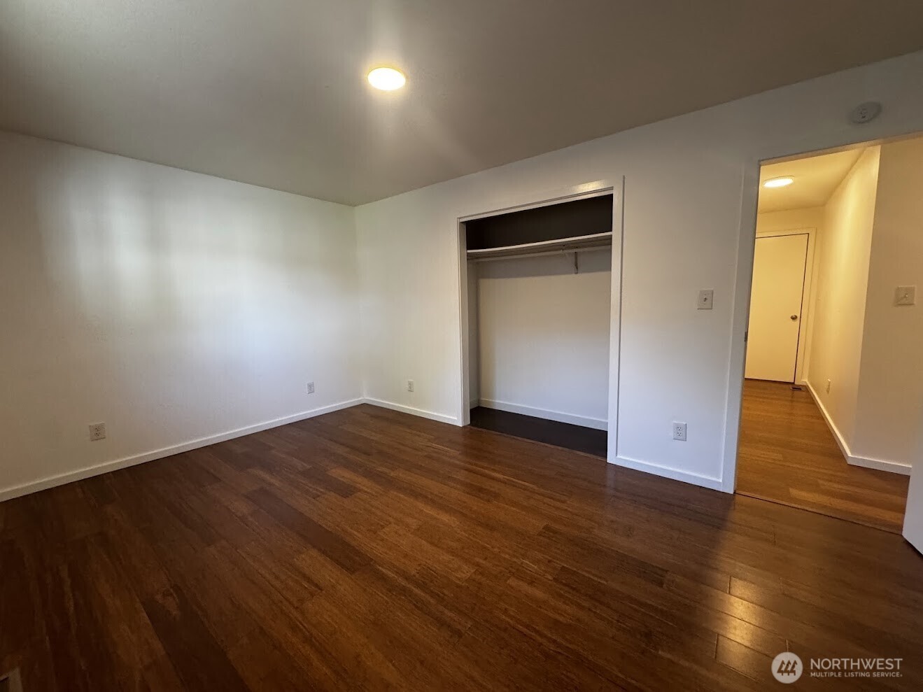 424 Southwest 3rd Street College Place, WA 99324 - Photo 16 of 35