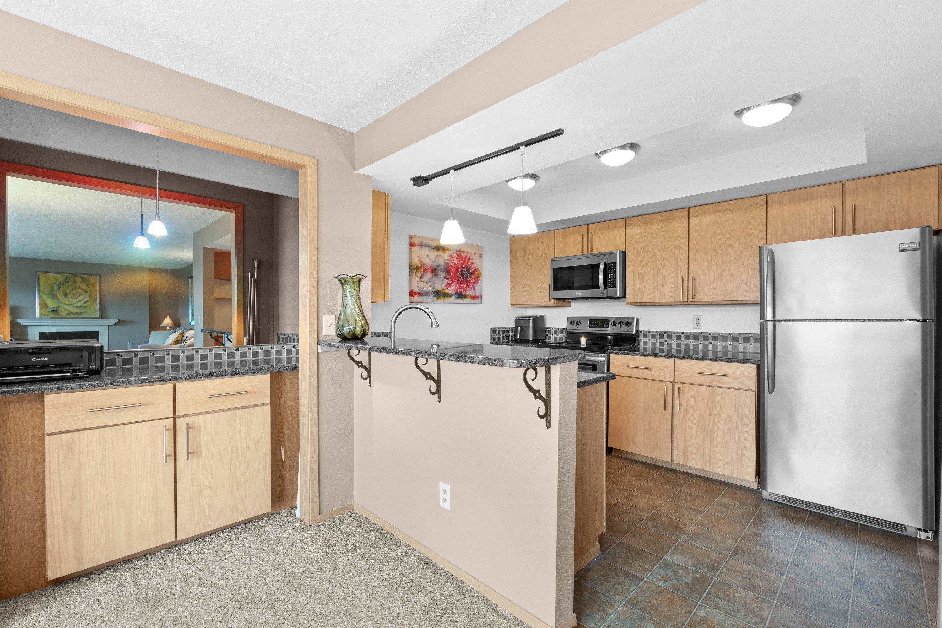 164 South Coeur D'Alene Street, Unit C204 Spokane, WA 99201 - Photo 11 of 47