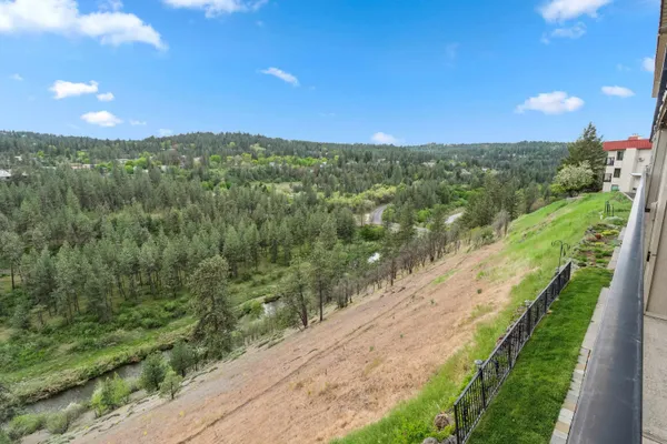 $334,900 | 164 South Coeur D'Alene Street, Unit C204, Spokane, WA 99201