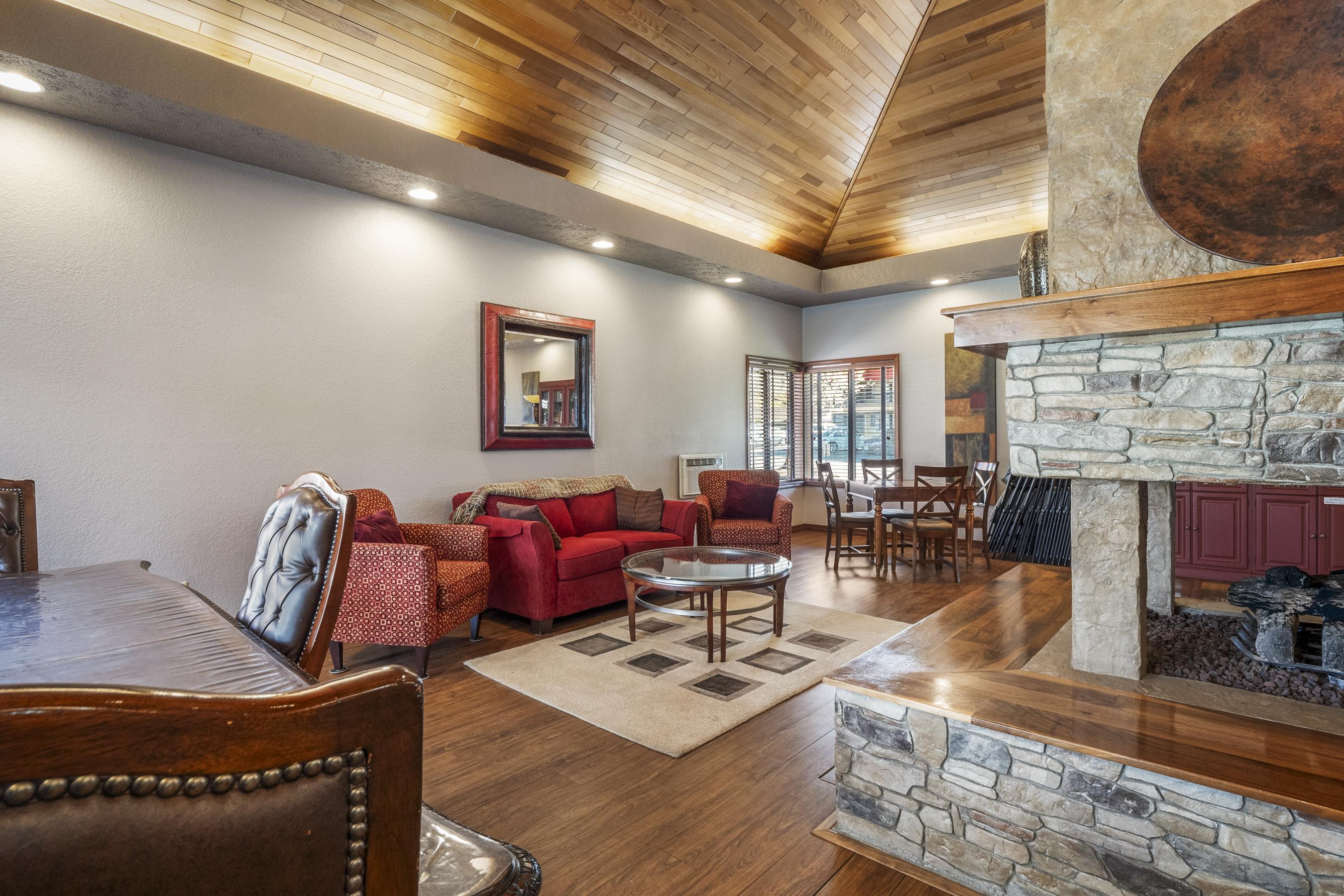 164 South Coeur D'Alene Street, Unit C204 Spokane, WA 99201 - Photo 44 of 47