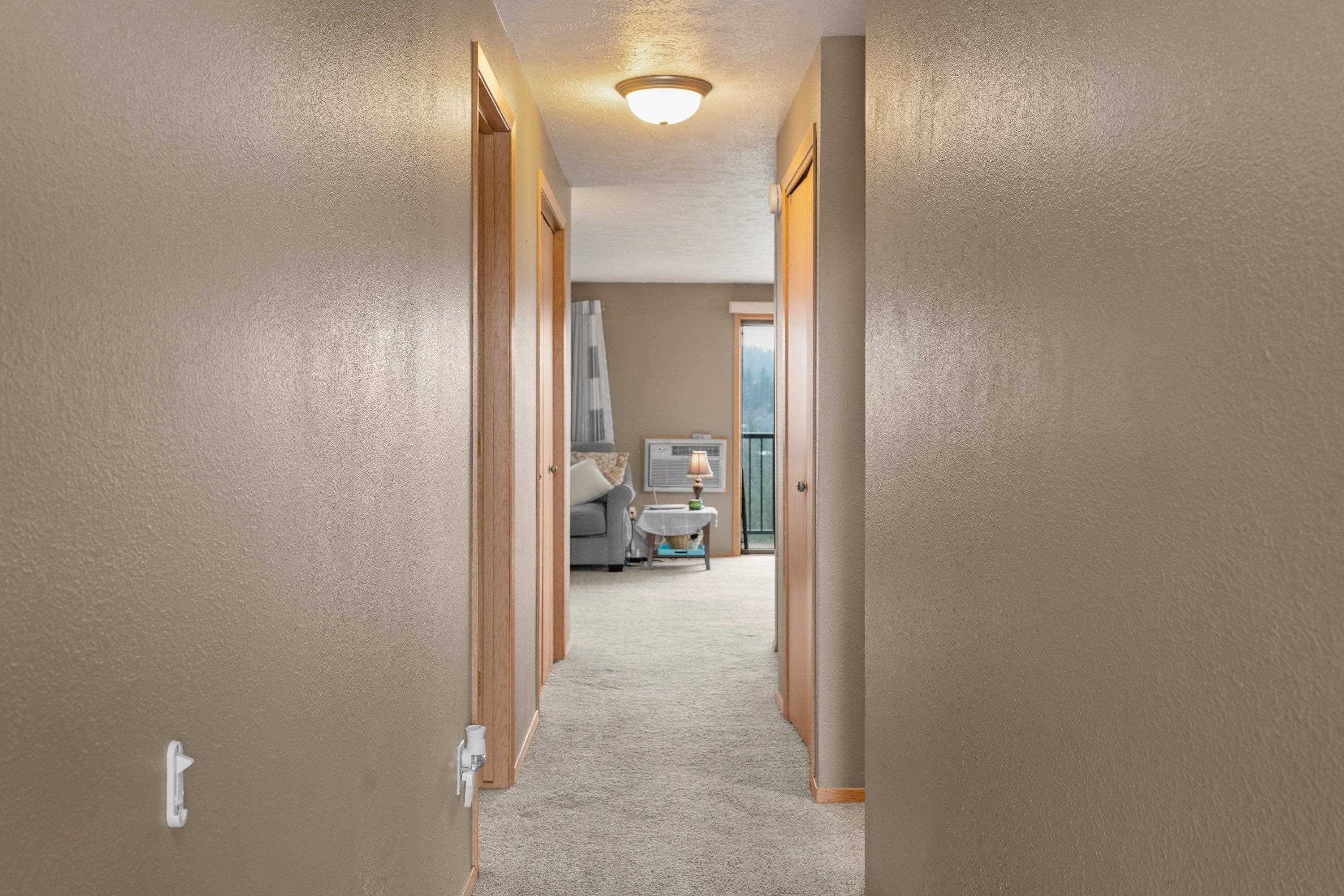 164 South Coeur D'Alene Street, Unit C204 Spokane, WA 99201 - Photo 6 of 47