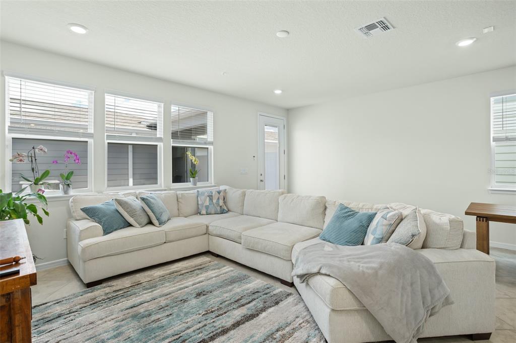 10449 Folly Beach Road Orlando, FL 32827 - Photo 16 of 46