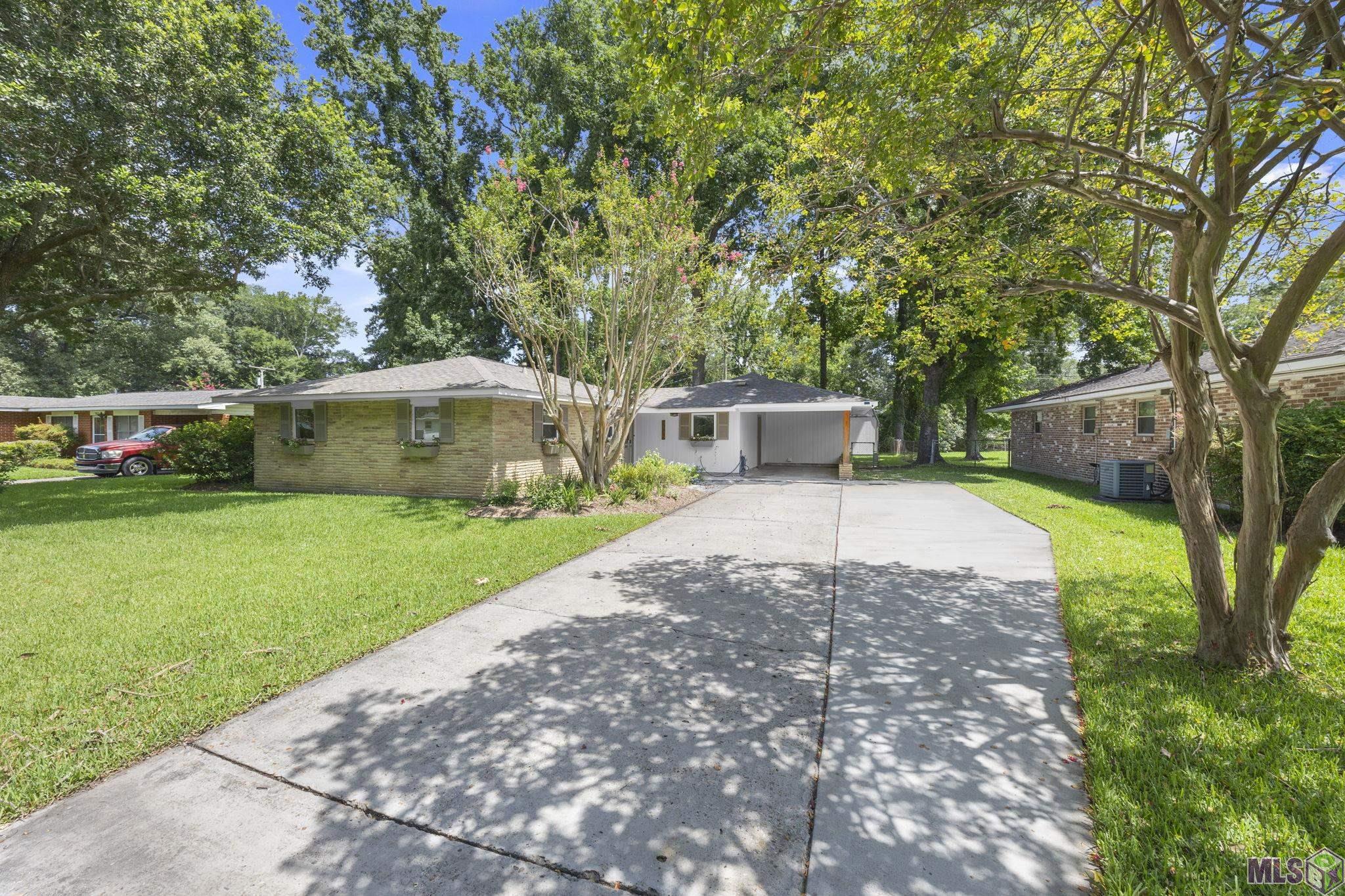 9835 Judi Avenue Baton Rouge, LA 70815 - Photo 3 of 27