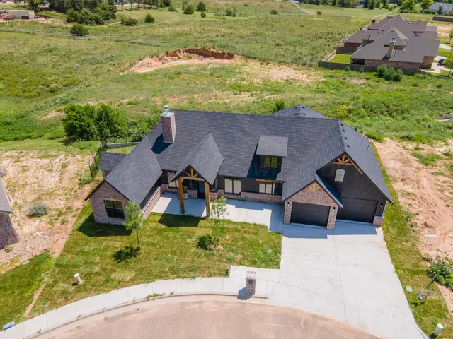 $450,000 | 10 Yuel Court, Canyon, TX 79015