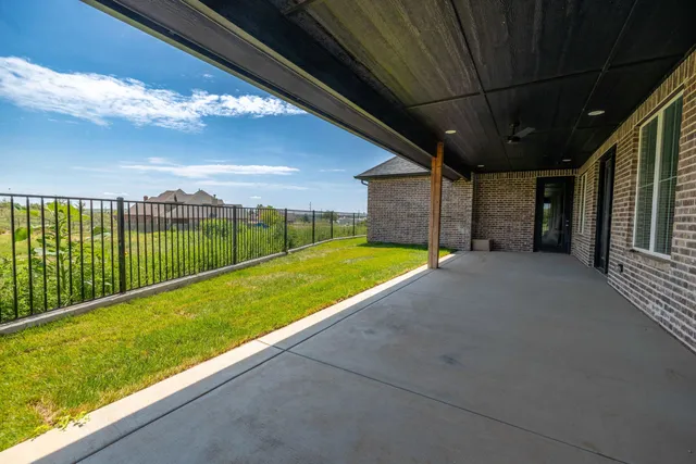 $450,000 | 10 Yuel Court, Canyon, TX 79015