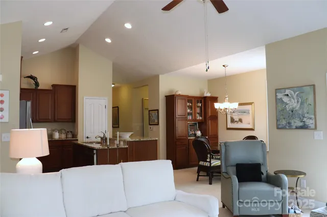 $420,000 | 805 C Wynnshire Drive, Unit C, Hickory, NC 28601