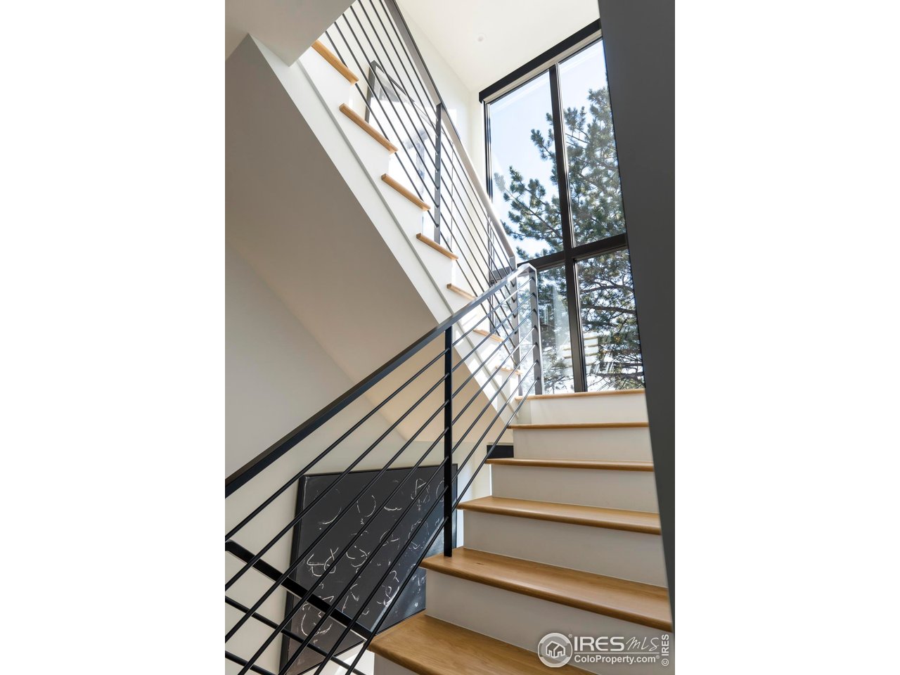 2709 Pine Street Boulder, CO 80302 - Photo 14 of 32 a view of entryway