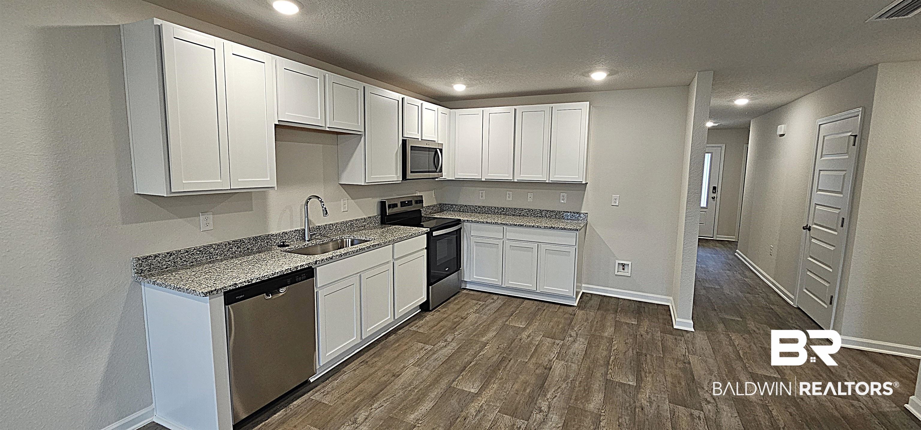 511 West Marigold Avenue Foley, AL 36535 - Photo 6 of 25