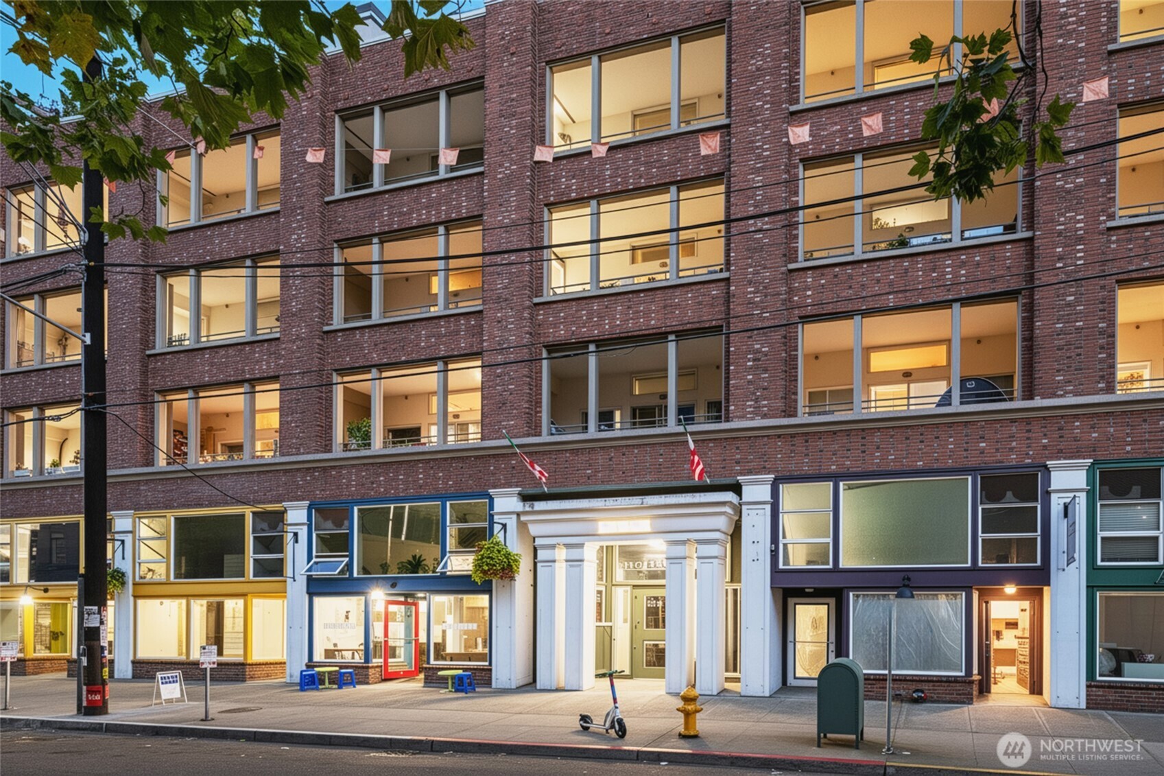 526 1st Avenue South, Unit 511 Seattle, WA 98104 - Photo 36 of 36 front view of a building