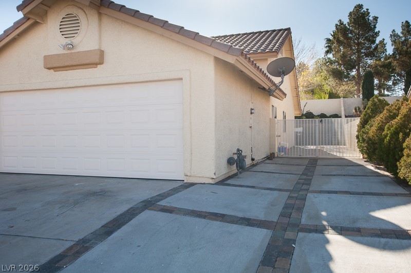 131 Rancho Maderas Way Henderson, NV 89002 - Photo 3 of 22