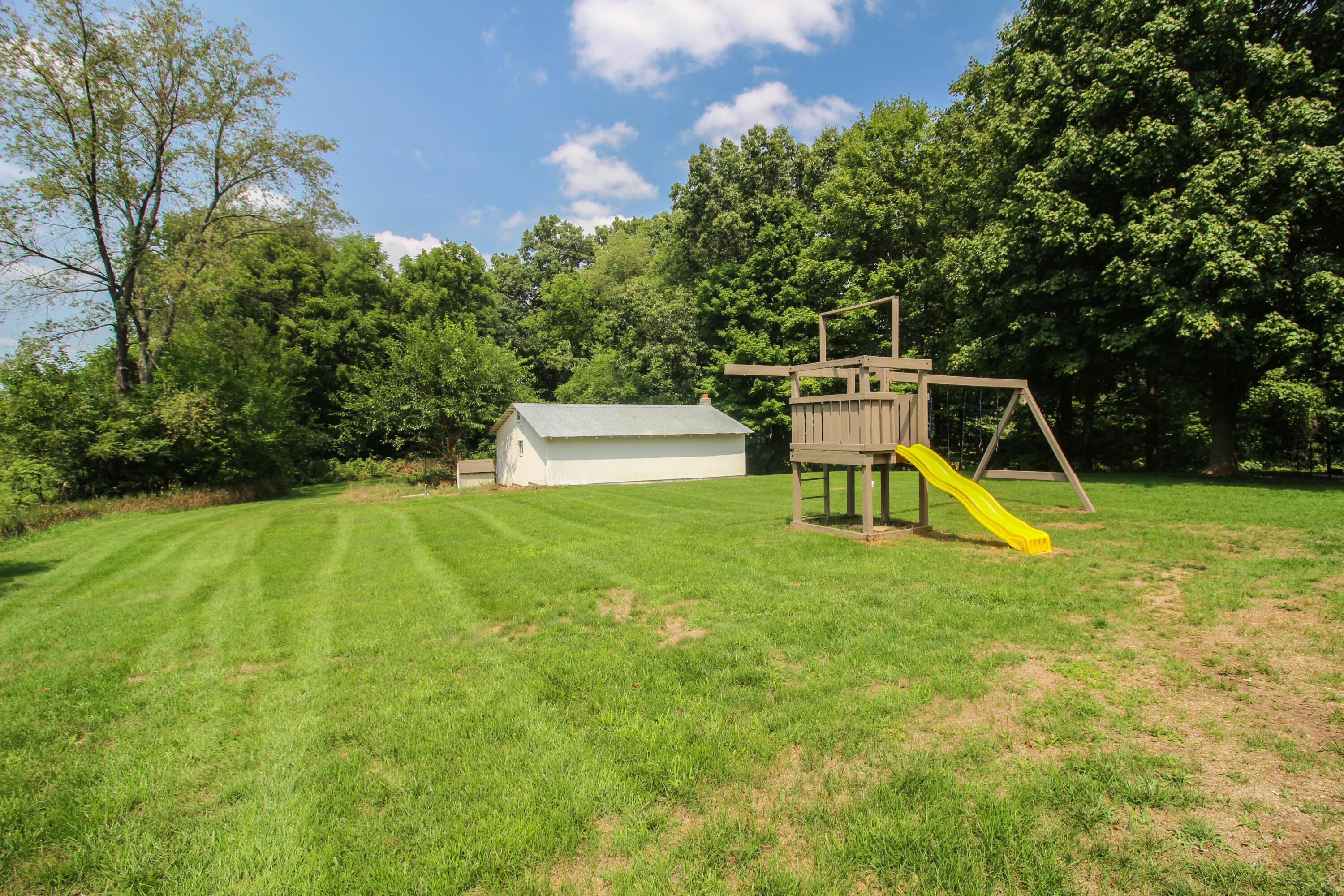 17456 M Highway 86 Three Rivers, MI 49093 - Photo 5 of 29 M86-0270