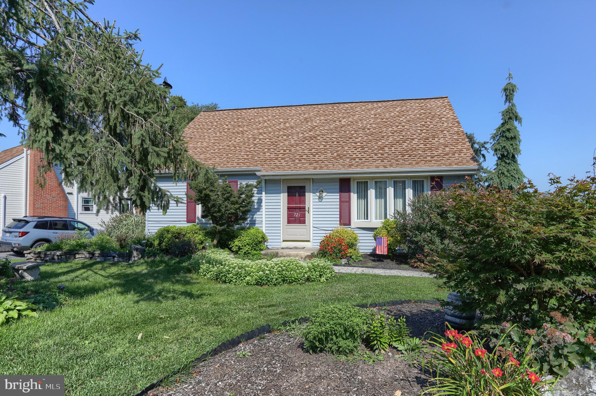 721 Tamarack Trail Reading, PA 19607 - Photo 4 of 41