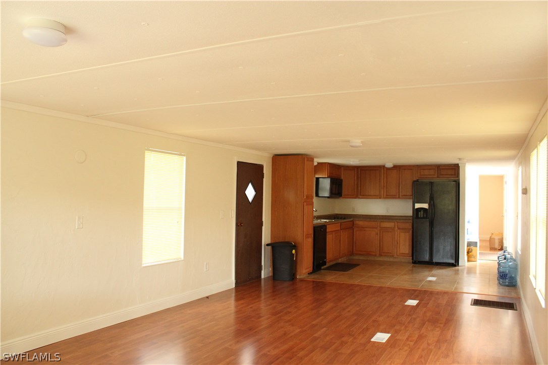 7080 Neal Road Fort Myers, FL 33905 - Photo 6 of 25 Gallery Image 6
