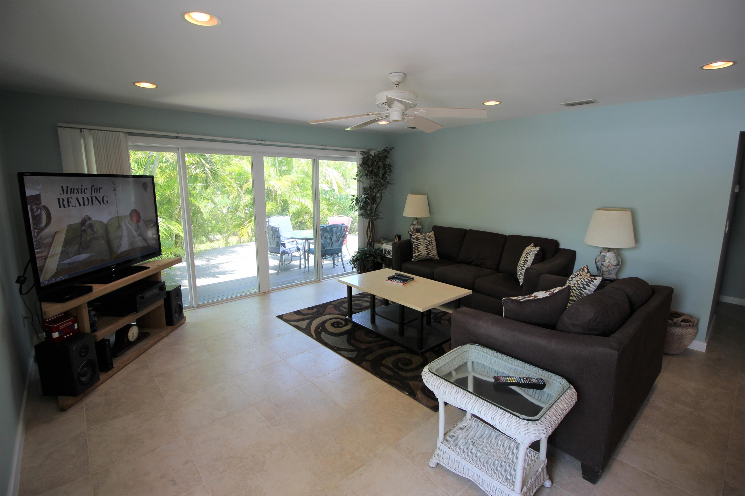 28230 County Road Summerland Key, FL 33042 - Photo 11 of 26 IMG_4231 (2)