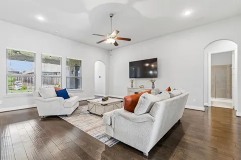 $685,900 | 8116 Tramore, The Colony, TX 75056
