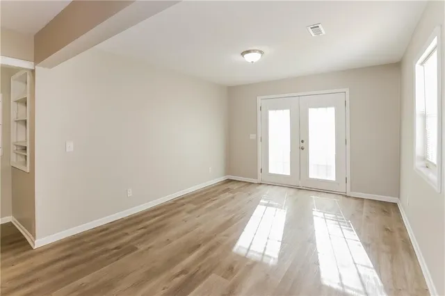 $1,750 | 2403 Northeast Pursell Road, Kansas City, MO 64118