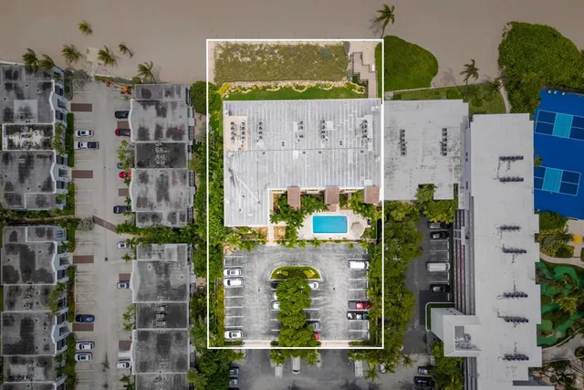 an aerial view of multiple house