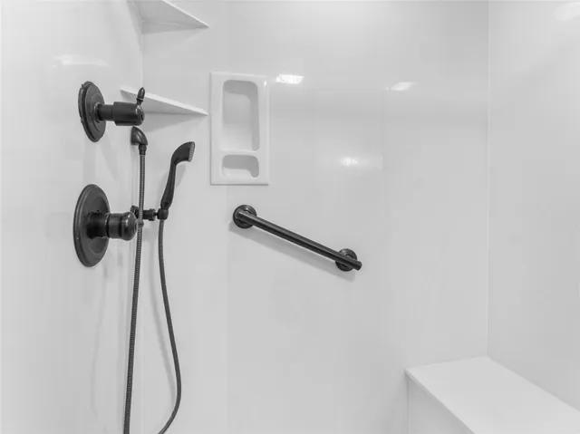 $290,000 | 106 West Watt Street, El Campo, TX 77437