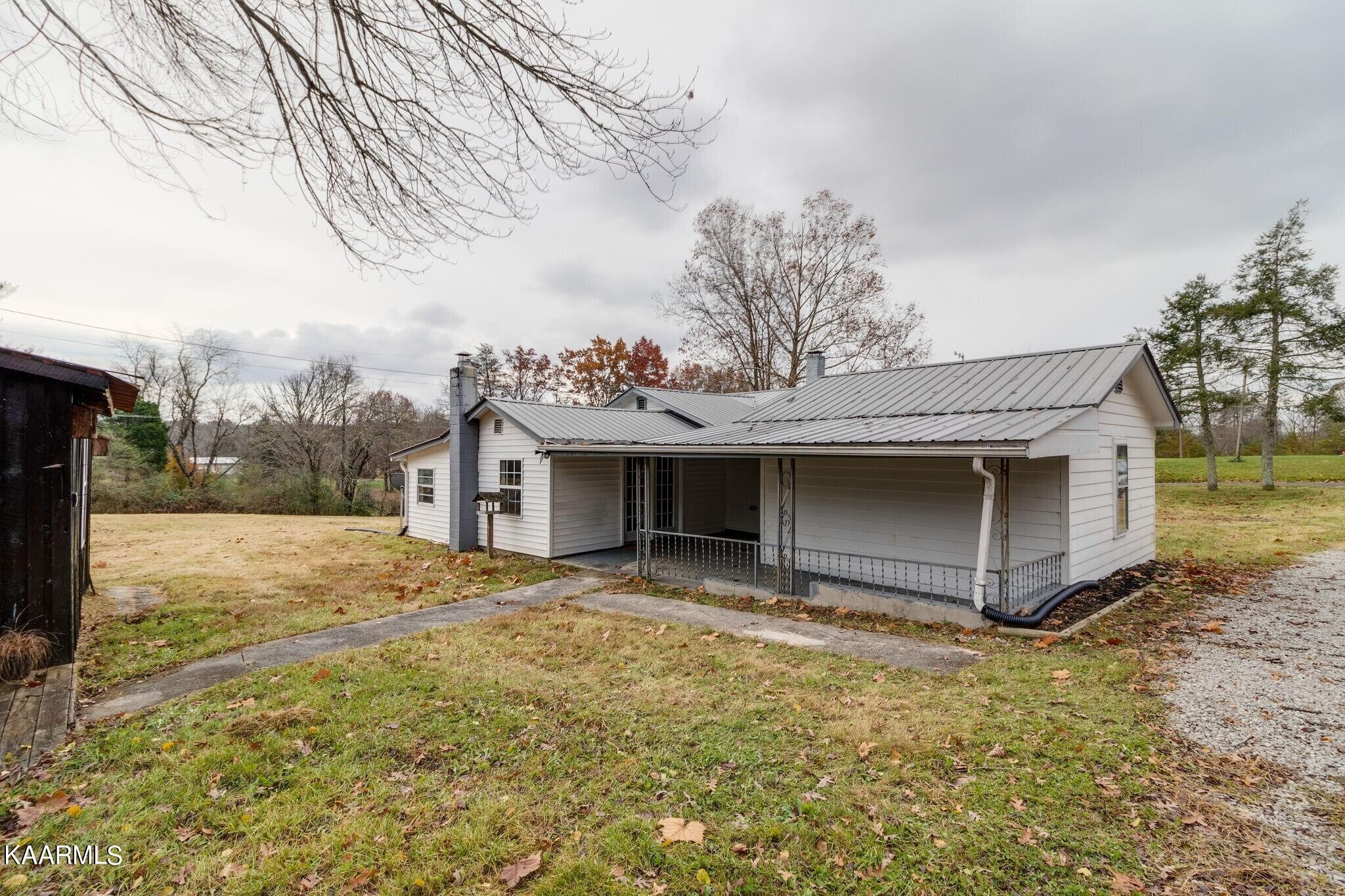 108 Davidson Street Deer Lodge, TN 37726 - Photo 22 of 30 Gallery Image 22
