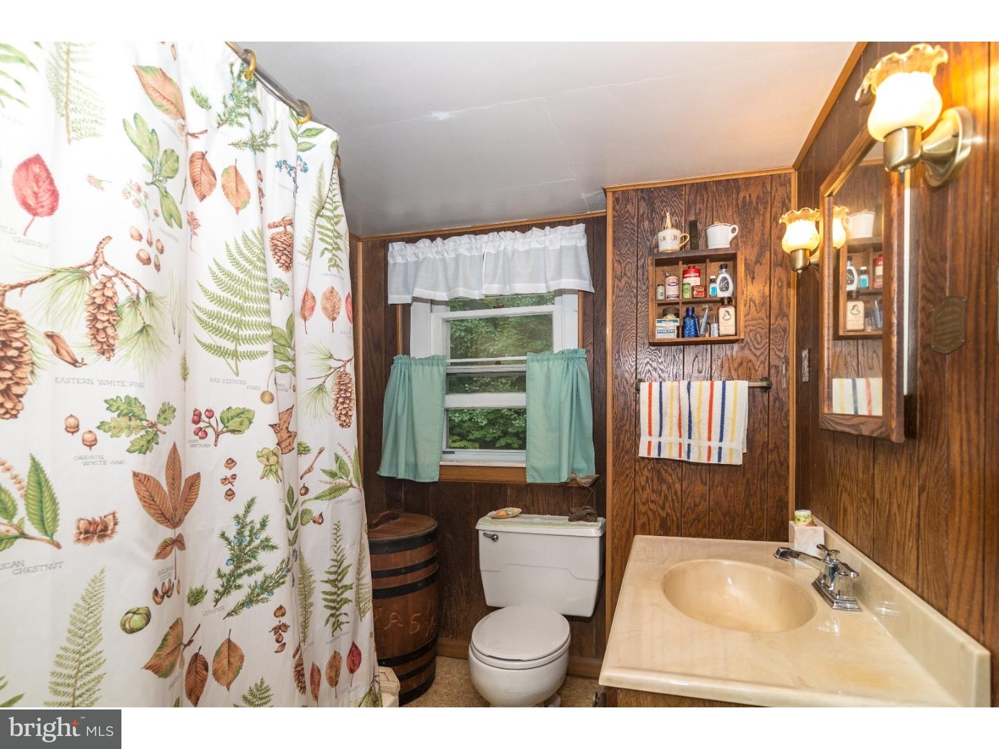 8014 Covered Bridge Road Quakertown, PA 18951 - Photo 18 of 19 Bathroom