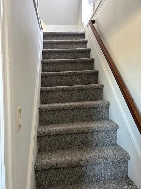 100 Merrick Road Lynbrook, NY 11563 - Photo 7 of 10 a view of entryway