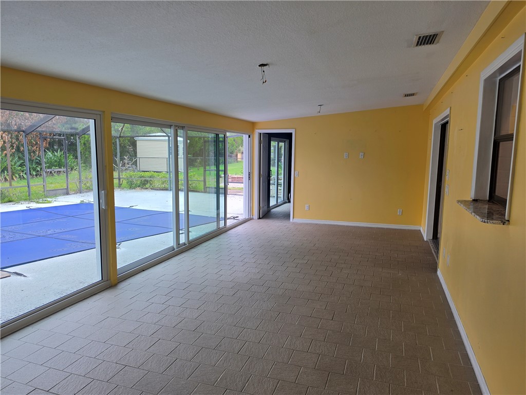 2080 Southeast Elmhurst Road Port St. Lucie, FL 34952 - Photo 9 of 23