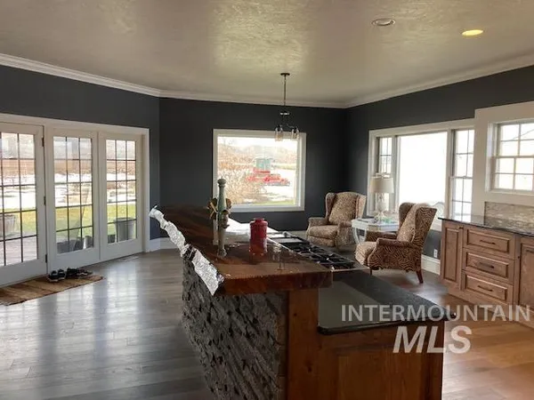 $969,500 | 517 Oleander Road, Ontario, OR 97914