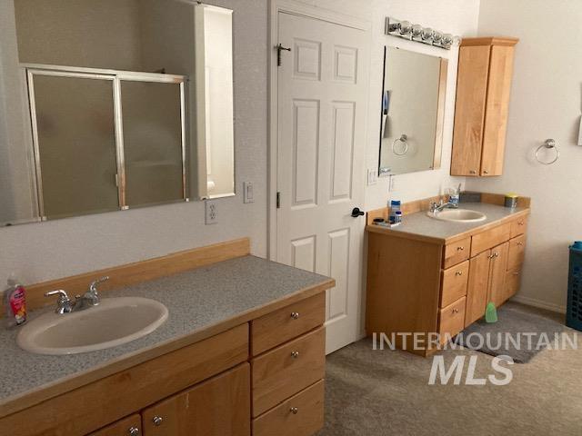 517 Oleander Road Ontario, OR 97914 - Photo 18 of 49